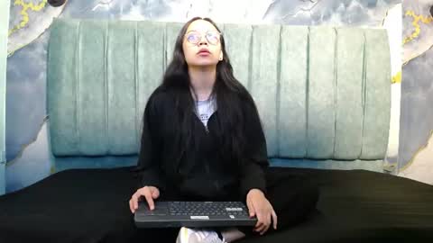 Katalina online show from 08.01.26