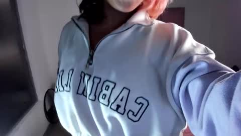 Kata Garcia online show from 01.06.26