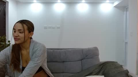 Katalina online show from 01.19.26