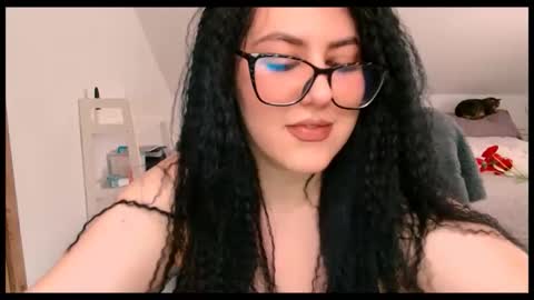 Katalleya online show from 04.24.26