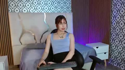 Snapshot of katana_tay chatting on 09.30.25 katana_tay online show from 09.30.25