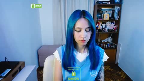 Snapshot of katara_a chatting on 12.16.24 Maca online show from 12.16.24
