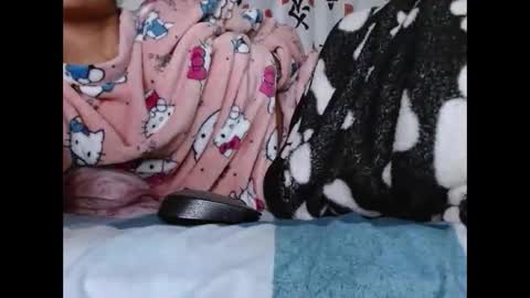 katasquirt357485 online show from 04.25.26