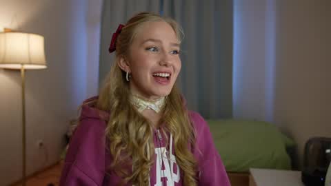 Snapshot of katcontrol chatting on 12.25.24 katcontrol online show from 12.25.24