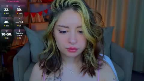 Snapshot of kate__rina chatting on 02.10.26 Katerina online show from 02.10.26