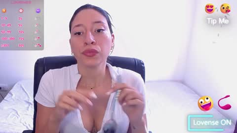 Snapshot of kate_arden chatting on 12.14.24 Carla Palmer online show from 12.14.24