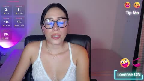 Snapshot of kate_arden chatting on 12.27.24 Carla Palmer online show from 12.27.24