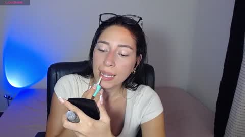 Snapshot of kate_arden chatting on 01.28.25 Carla Palmer online show from 01.28.25
