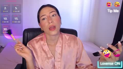 Snapshot of kate_arden chatting on 01.29.25 Carla Palmer online show from 01.29.25