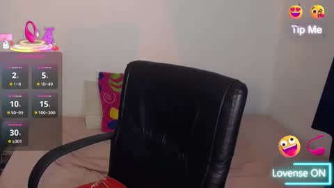 Carla Palmer online show from 10.12.25