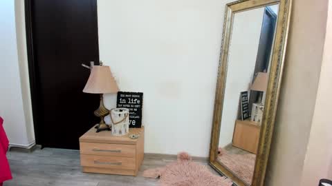 Kate online show from 02.14.25