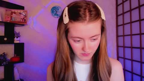 Snapshot of kate_cuddle chatting on 12.12.24 Kate online show from 12.12.24