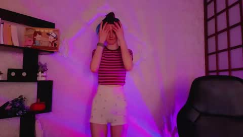 Snapshot of kate_cuddle chatting on 12.13.24 Kate online show from 12.13.24