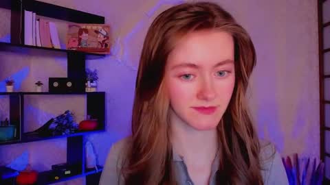 Snapshot of kate_cuddle chatting on 12.16.24 Kate online show from 12.16.24