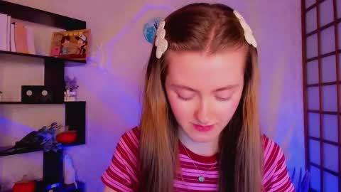 Snapshot of kate_cuddle chatting on 12.23.24 Kate online show from 12.23.24