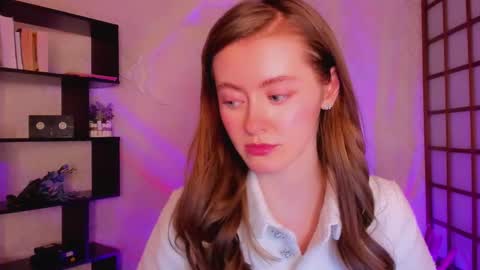 Snapshot of kate_cuddle chatting on 12.26.24 Kate online show from 12.26.24