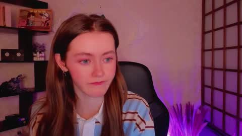 Snapshot of kate_cuddle chatting on 12.30.24 Kate online show from 12.30.24