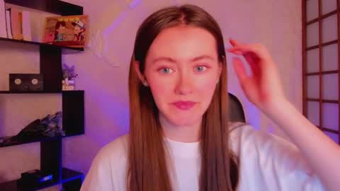 Snapshot of kate_cuddle chatting on 01.14.25 Kate online show from 01.14.25