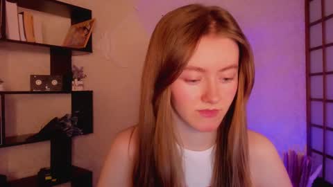 Snapshot of kate_cuddle chatting on 01.16.25 Kate online show from 01.16.25