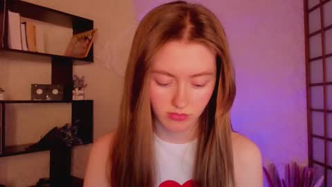 Snapshot of kate_cuddle chatting on 01.16.25 Kate online show from 01.16.25