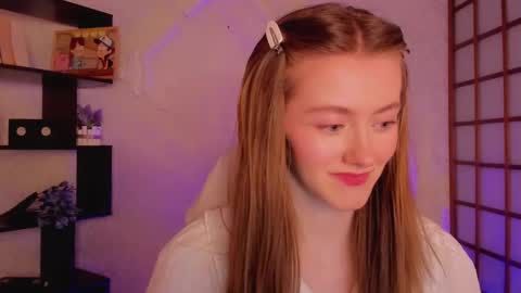 Snapshot of kate_cuddle chatting on 01.24.25 Kate online show from 01.24.25