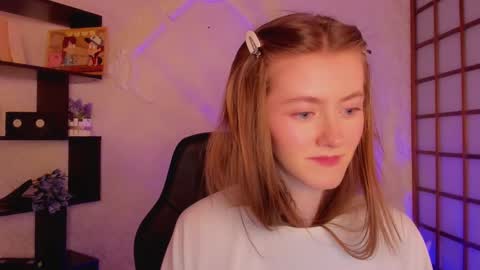 Snapshot of kate_cuddle chatting on 01.24.25 Kate online show from 01.24.25