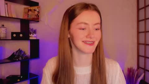 Snapshot of kate_cuddle chatting on 01.27.25 Kate online show from 01.27.25