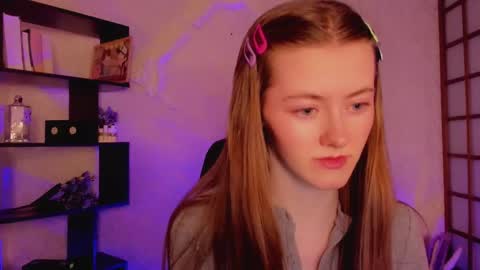 Snapshot of kate_cuddle chatting on 01.29.25 Kate online show from 01.29.25