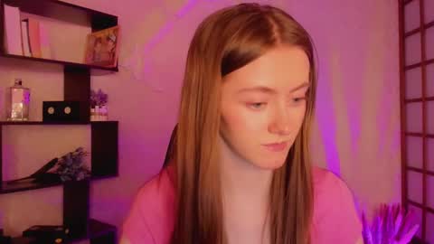 Snapshot of kate_cuddle chatting on 01.31.25 Kate online show from 01.31.25