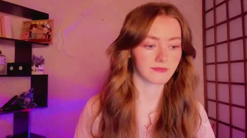 Snapshot of kate_cuddle chatting on 02.07.25 Kate online show from 02.07.25