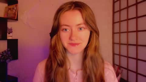 Snapshot of kate_cuddle chatting on 02.21.25 Kate online show from 02.21.25