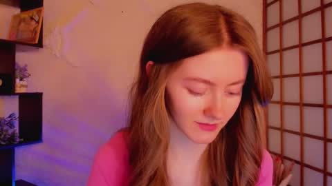 Snapshot of kate_cuddle chatting on 03.05.25 Kate online show from 03.05.25