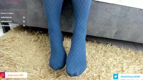 Snapshot of kate_evans1 chatting on 03.03.26 Kate Evans online show from 03.03.26