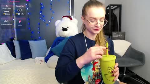 .Be kind and gentle with me and I will do my best for you.   online show from 12.15.24