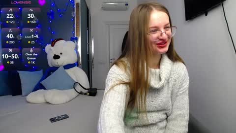 .Be kind and gentle with me and I will do my best for you.   online show from 01.05.25