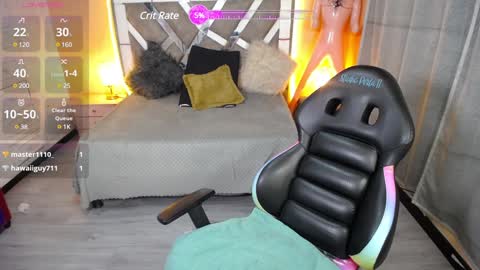 kate_lawrence_ online show from 01.30.25