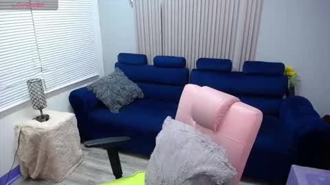 kate_lawrence_ online show from 11.14.25