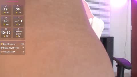 Kate  online show from 12.26.24