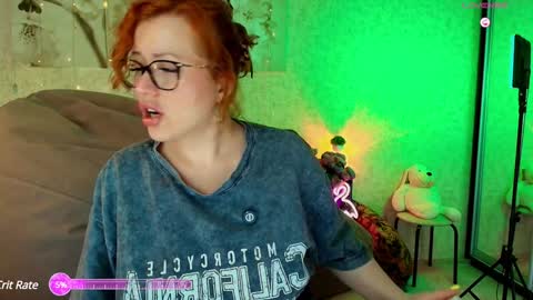 Snapshot of kate_picture chatting on 01.16.25 Kate online show from 01.16.25