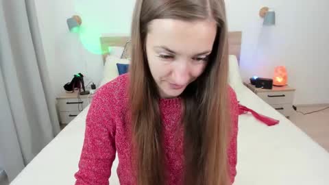 kate_redgar online show from 10.31.25