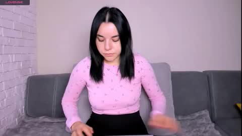 KATE online show from 11.08.25