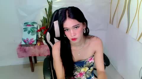 Kate online show from 12.03.24