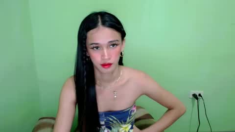 Kate online show from 12.17.24