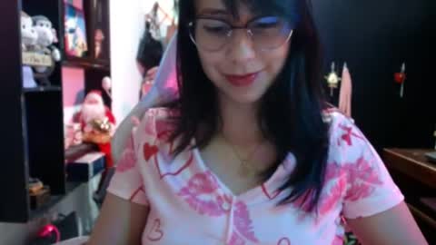 Snapshot of kateeen18 chatting on 06.15.26 Kateeen18 online show from 06.15.26