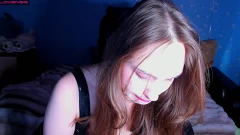 Snapshot of katemad111 chatting on 11.21.25 Katty online show from 11.21.25