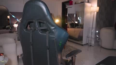  Kate Owens  online show from 09.09.25