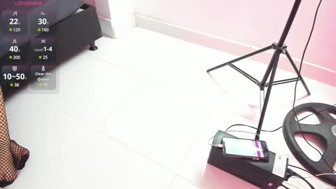 Snapshot of katey_curvy01 chatting on 12.14.24 katey Curvy01 online show from 12.14.24