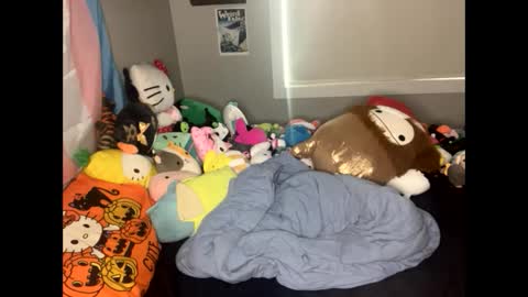 Kat from Saturn online show from 02.10.26