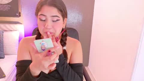 K A T H E  online show from 09.23.25