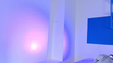 K A T H E  online show from 10.09.25